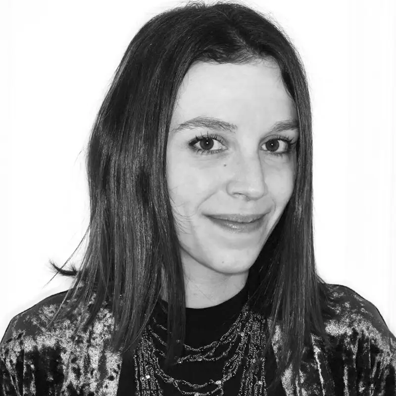 Isabel Pala, formadora experta de la academia de oposiciones SKR.